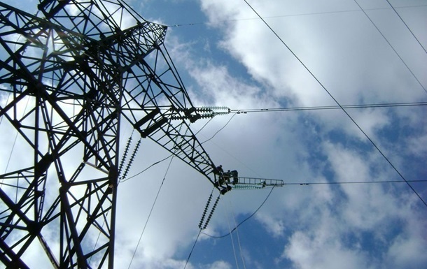Из-за непогоды без электроэнергии остались 40 населенных пунктов в Украине