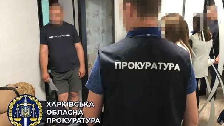 В Харькове группу полицейских подозревают во взятках и пытках