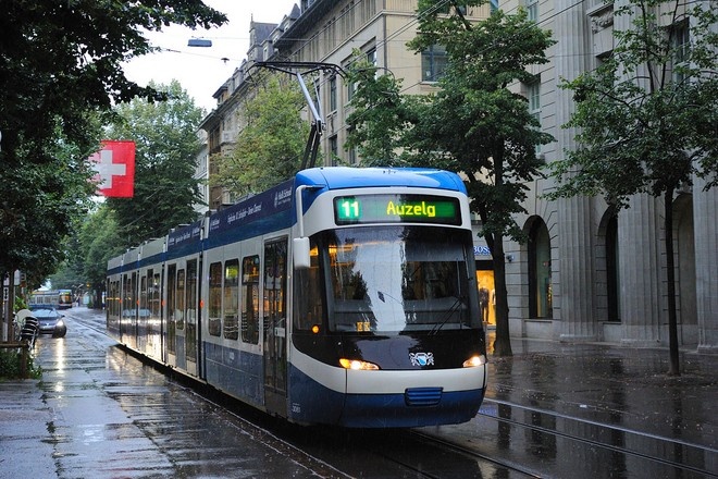 В Швейцарии трамвай шесть часов ездил с мертвым пассажиром