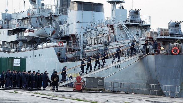 Разведка: "Москва напугана, в море выведен весь состав Черноморского флота"
