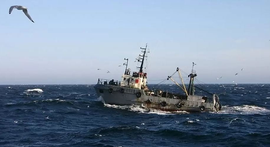В Черном море терпит крушение украинское судно: об этом сообщают росСМИ