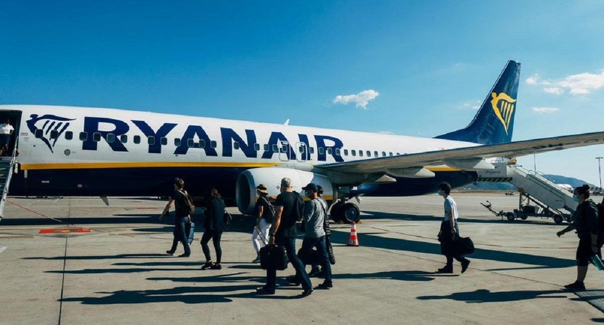В Познани объяснили, почему 30 украинцев не вылетели в Одессу на самолете Ryanair