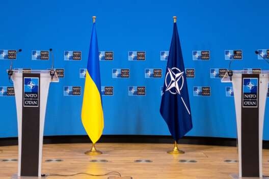 Военный дипломат рассказал, что мешает Украине стать членом НАТО