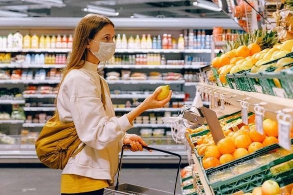 Украинские производители продуктов питания за год повысили цены на 30-39%