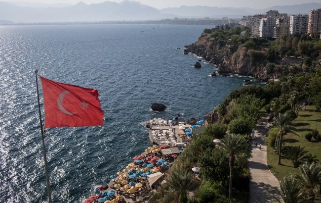 Власти Турции заговорили о закрытии страны для туристов
