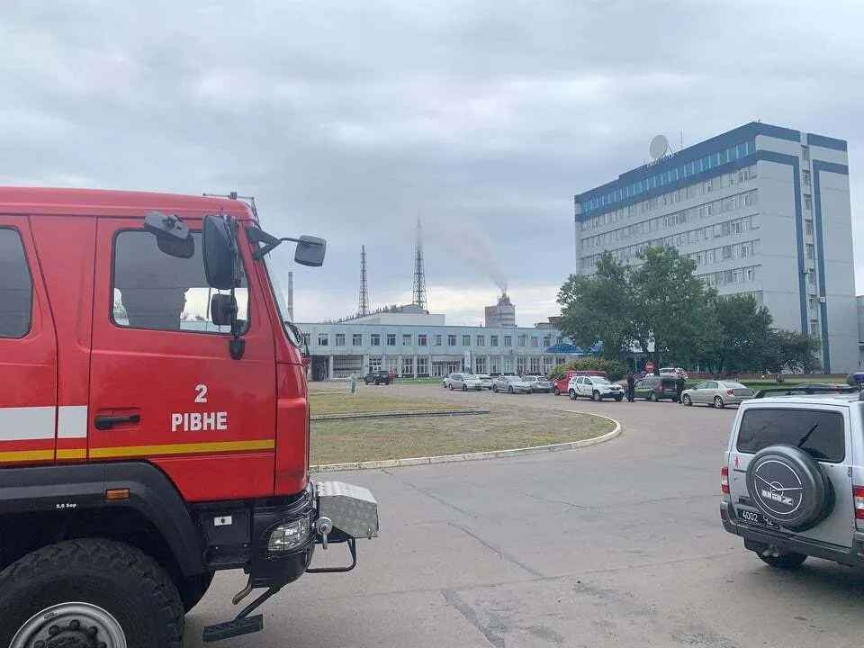 Взрыв на "Ривнеазот": эксперты предупредили о высокой вероятности кислотных дождей