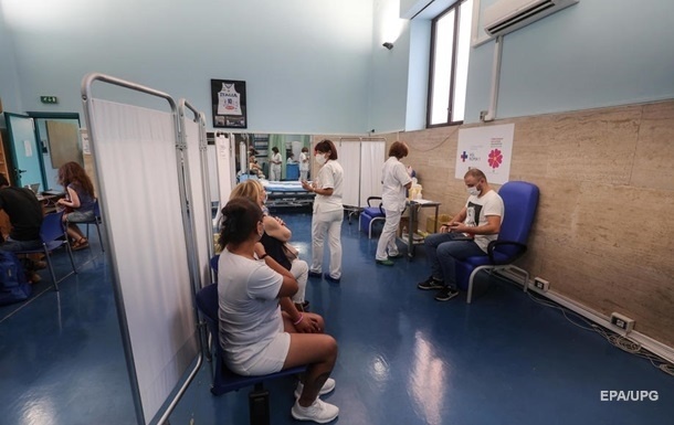 Шмыгаль пообещал украинцам еще 13 млн доз вакцин