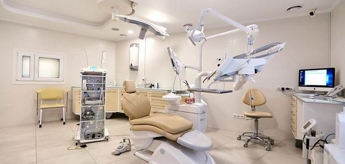 В кресле стоматолога внезапно умер 2-летний мальчик: как наказали врача