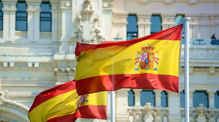 Украинцы смогут посетить Испанию: названо условие въезда