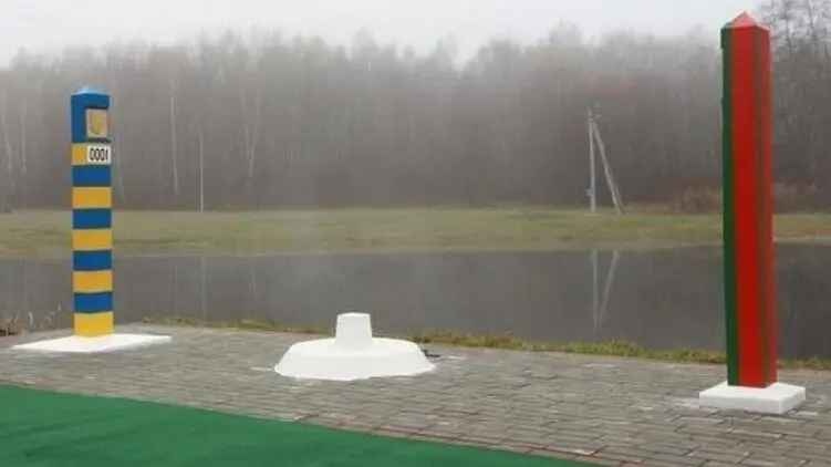 Украина и Беларусь завершили обозначение госграницы на суше