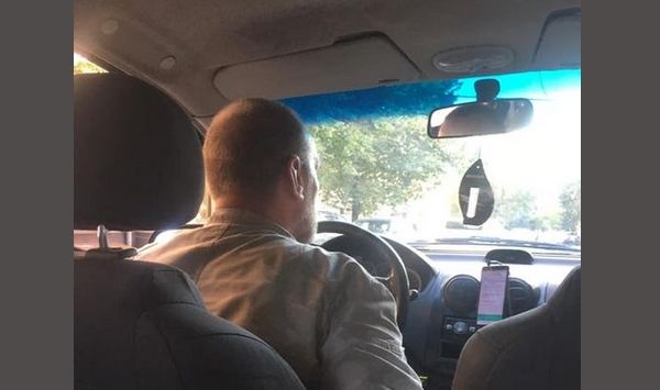 Пассажирка заговорила на украинском: харьковский таксист устроил неприличный концерт с истерикой