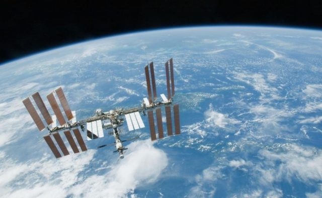 В НАСА рассказали, как модуль "Наука" повернул МКС на 540 градусов