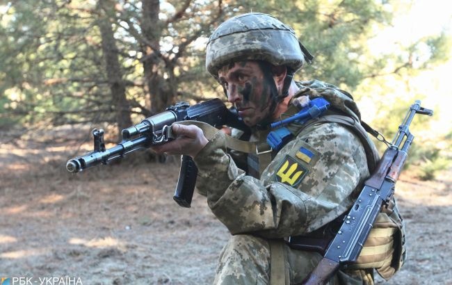 Десантники и резервисты провели учения на админгранице с Крымом