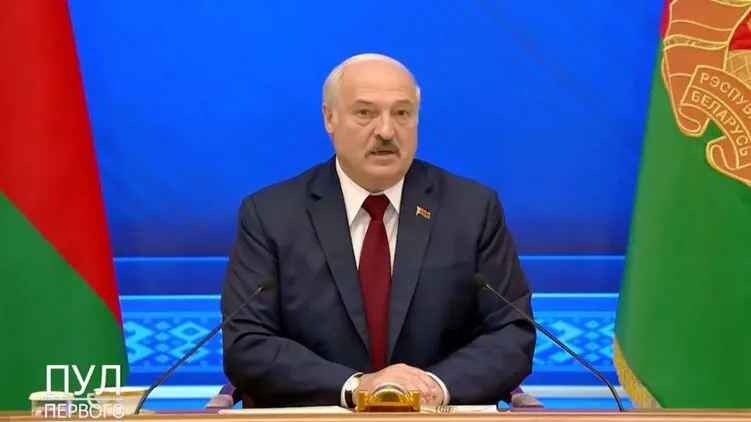 Лукашенко назвал условие возникновения военного конфликта Беларуси с Украиной