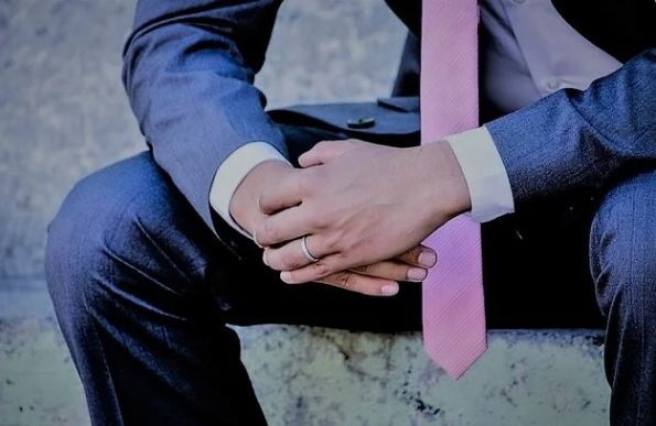 Они часто замыкаются в себе: астрологи назвали три знака Зодиака