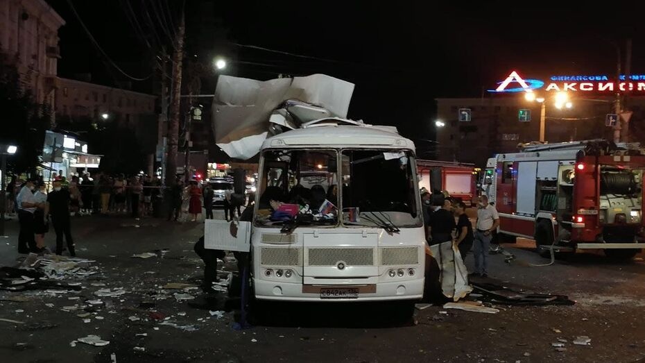 Взрыв автобуса в Воронеже: травмы получили еще 17 человек