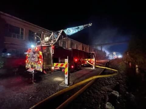 В США сожгли завод Коломойского