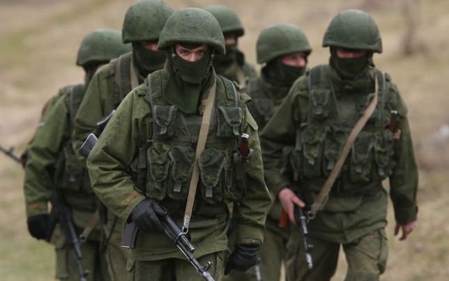 Ситуация на Донбассе: боевики стягивают военную технику