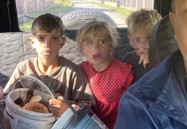 В Карпатах спасатели нашли четырех заблудившихся детей