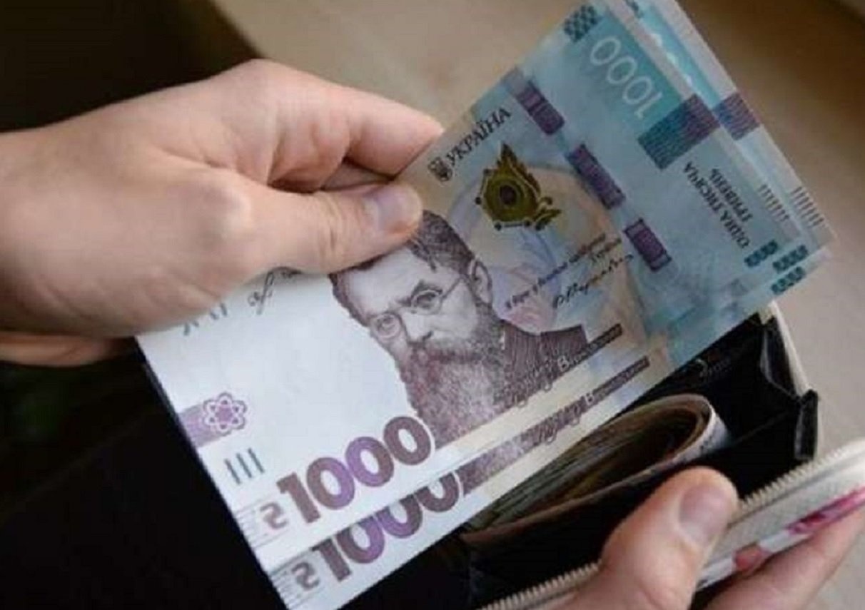 В Украине хотят заставить работодателей платить больше