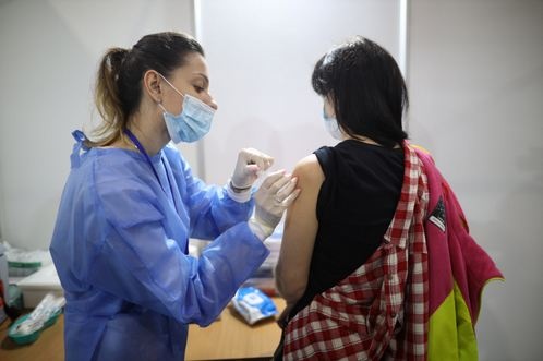 В Украине могут закрыть центры вакцинации от COVID-19: причина и сроки