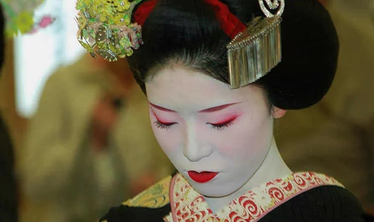 Нескромные факты из жизни самой дорогой в мире гейши