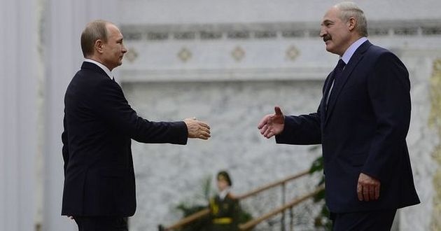 Лукашенко сообщил об объединении армий РФ и Беларуси