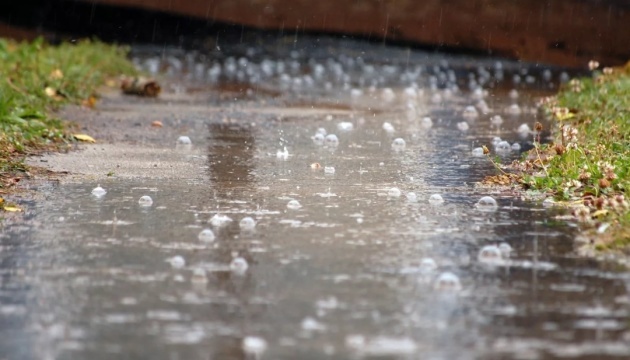 В Украине резко похолодает: практически во всех регионах пройдут дожди