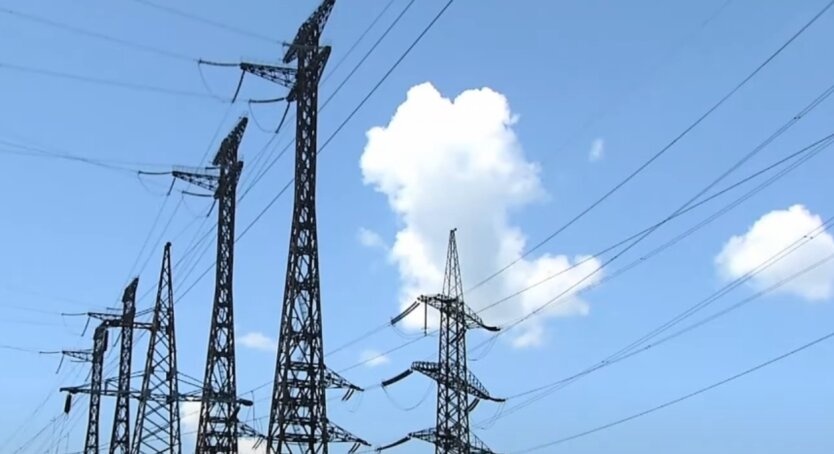 Стоимость электроэнергии в Украине снова снизилась