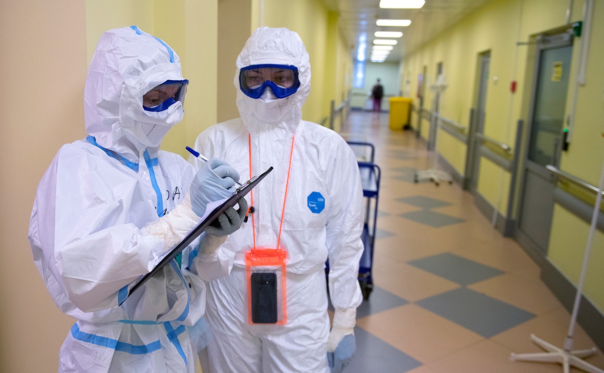 В МОЗ рассказали, что более 98% госпитализированных с COVID-19 не получали прививки