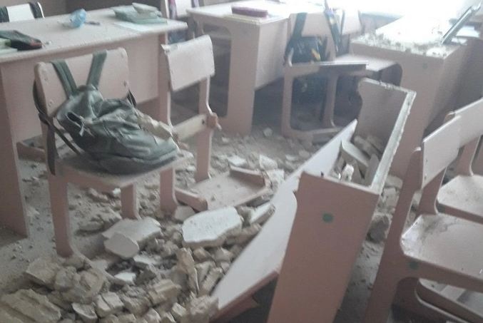 Чудом все живы: в гимназии в Черниговской области обвалился потолок