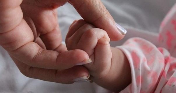 Отказывалась от госпитализации два раза: на Прикарпатье скончалась новорожденная