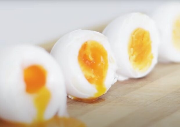 Это не работает: кулинар назвал основную ошибку при варке яиц