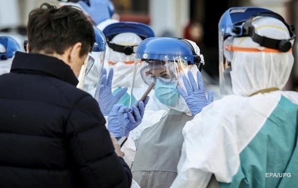 В Киеве за день зафиксировали 560 новых случаев COVID-19