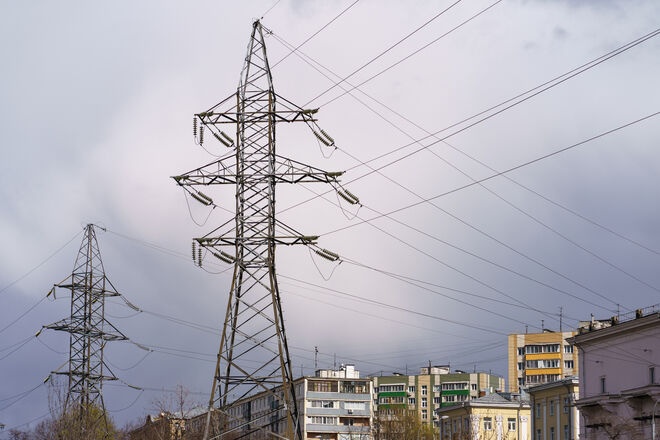 Дефицит электроэнергии в Украине: веерные отключения света могут начаться уже осенью – эксперты