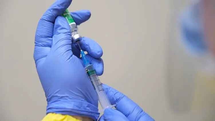 Из дорожной карты вакцинации Минздрав убрал слово "добровольная"