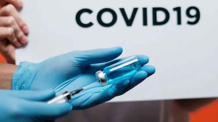 Минздрав издал список противопоказаний к вакцинации от COVID-19