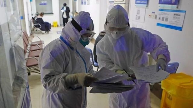 В Украине впервые выявили более 27 тысяч новых случаев COVID-19