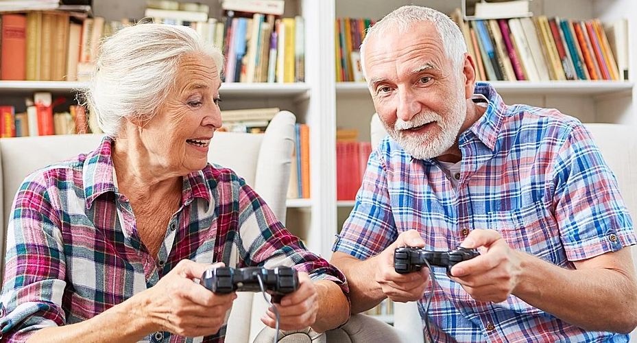 Ворчун, домосед или живчик: кем Зодиаки становятся в старости