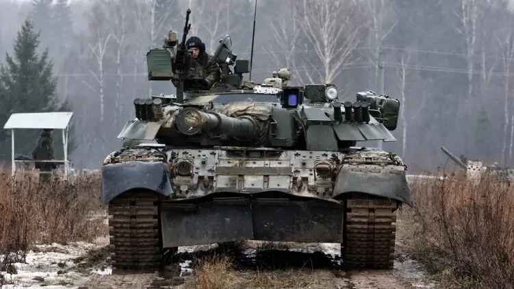 В Воронежскую область прибыло подразделение российских танков - Bloomberg