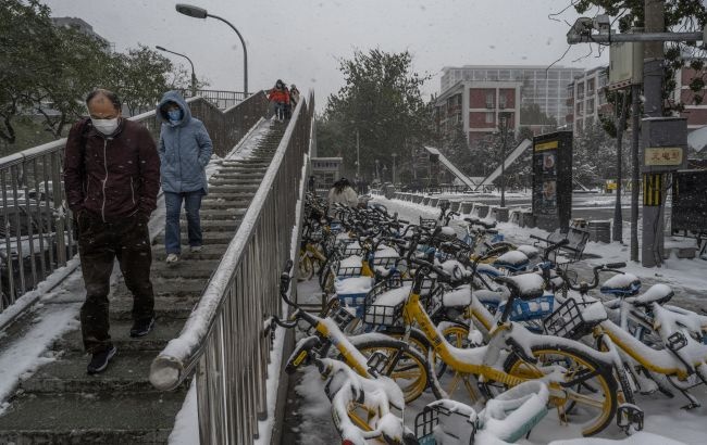 Рекордный снегопад за последние 100 лет: Китай накрыла непогода