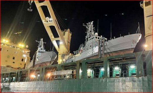 Американские патрульные катера приближаются к Украине