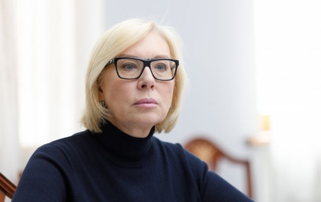 Отстранение от работы за отказ от вакцинации: Денисова просит Кабмин разрешить работать удаленно