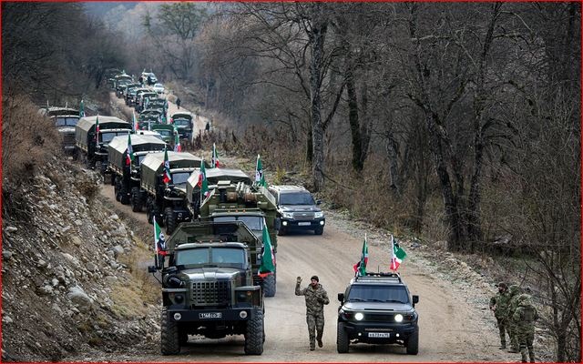 Кадыров начал масштабные военные учения и показал, что к России не имеет отношения