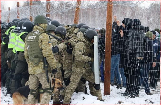 Будут на месте через 30-60 минут: в МВД раскрыли ответ Украины на прорыв мигрантов