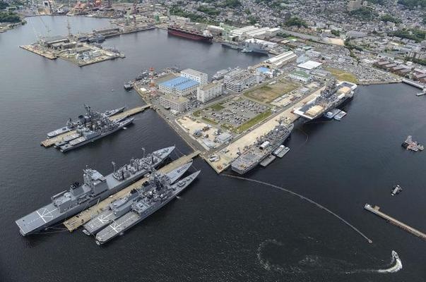 В Украине построят новые военно-морские базы в Бердянске и Очакове - Резников