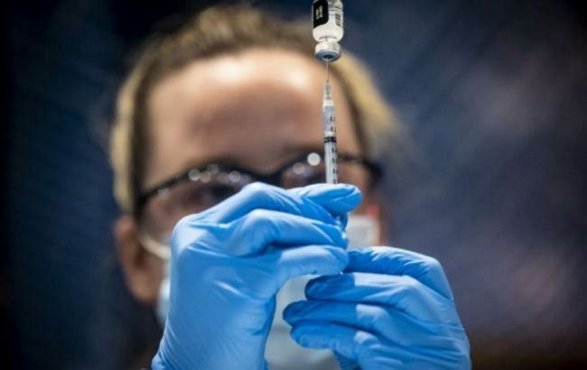Правительственный указ незаконен: в Словении суд признал принудительную вакцинацию несоответствующей Конституции