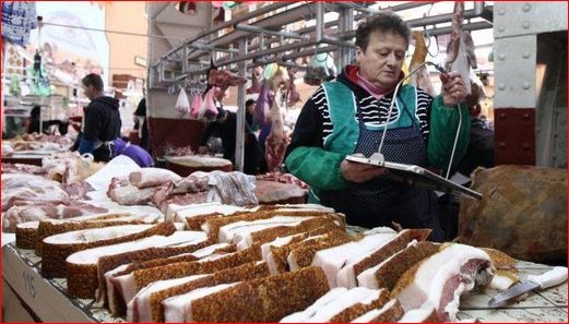 В Украине возник дефицит сала: стоит дороже, чем мясо