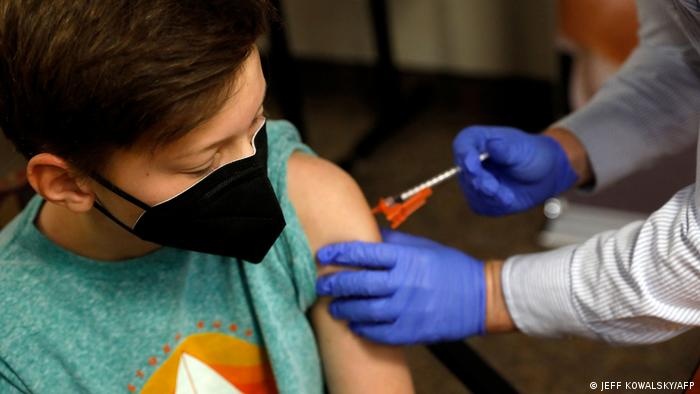 В Польше стартует COVID-вакцинация детей