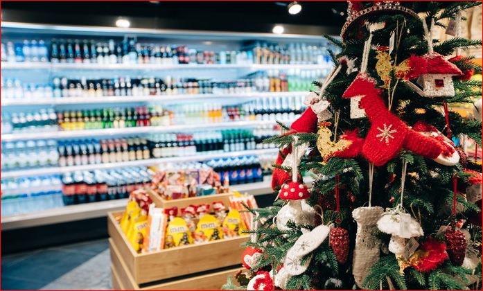 Предновогодние акции: как в супермаркетах обманывают покупателей